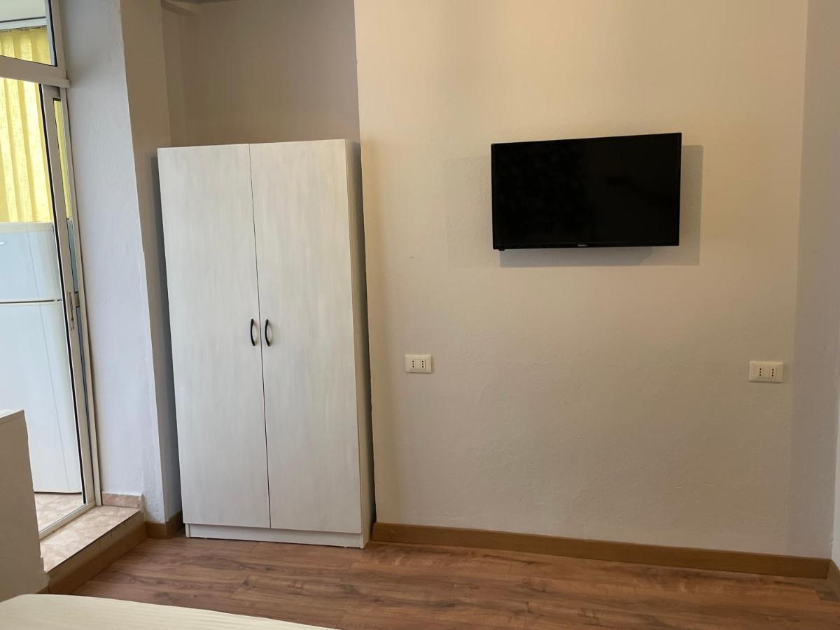 Kamu Center Tirana Lejlighed Eksteriør billede